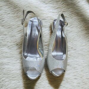 Silver Sling Back Pumps Size 7